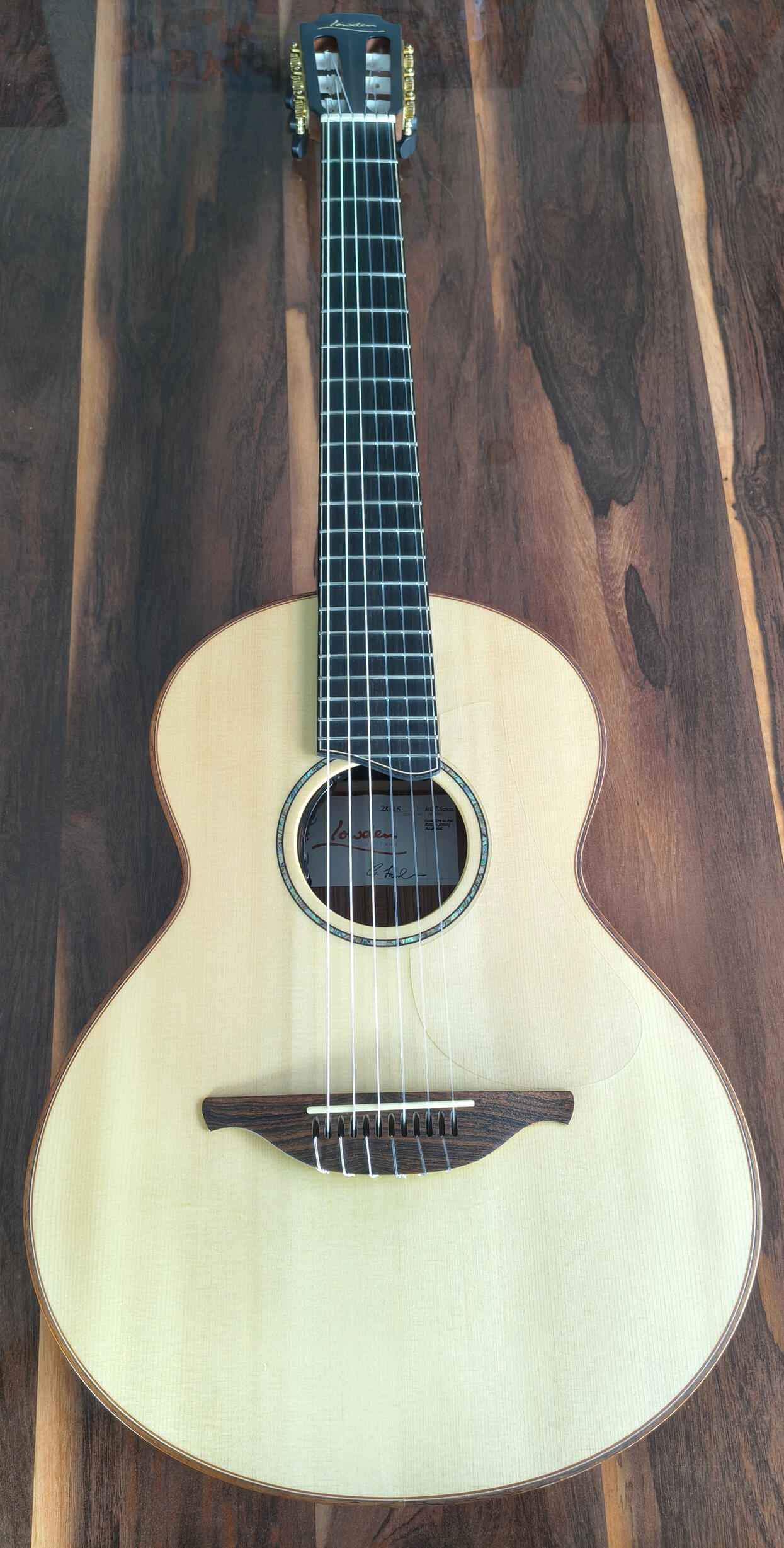 Lowden WL‑35J — Creative Collaboration Guitar Lowden WL‑35J acoustic guitar, AAAA‑grade top, bespoke collaboration with Aurora Guitar Music